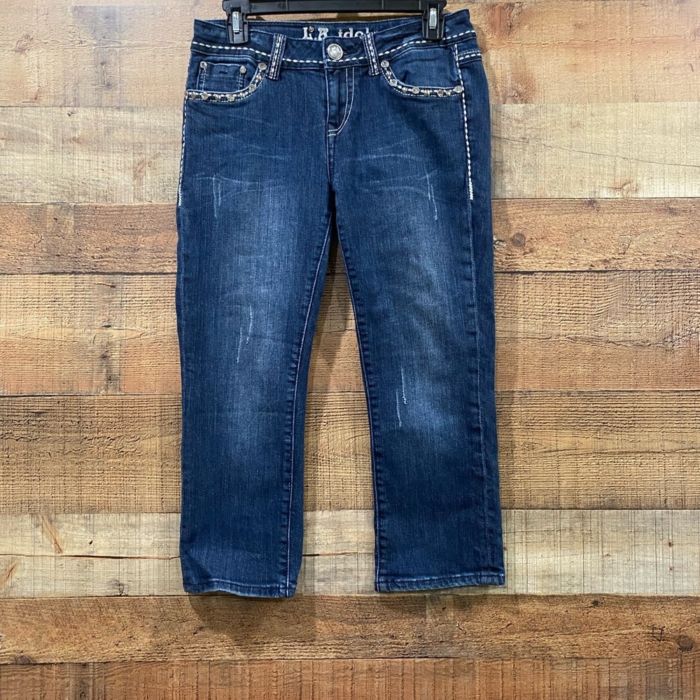 LA Idol Embellished Cropped Capris Size 9